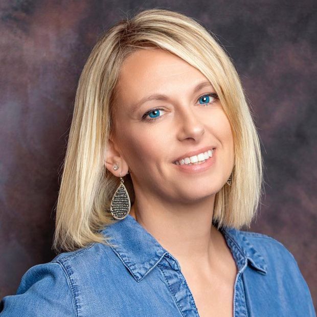 Dr. Jennifer Heller
